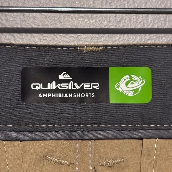 NWT Men’s Quiksilver Khaki Amphibian Walkshorts - Picture 8 of 11